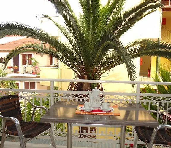 Zone Konukevi Nydri (Lefkada)