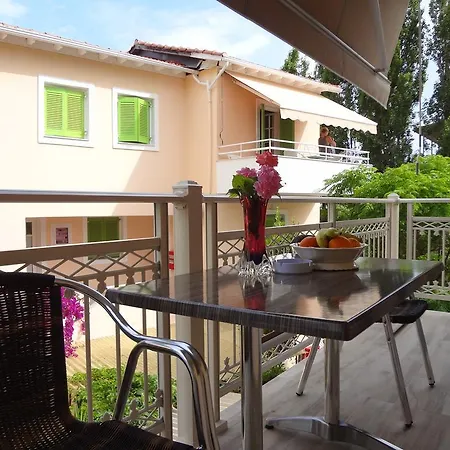 Zone Casa de hóspedes Nydri (Lefkada)